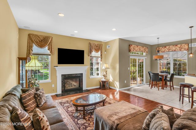 63 Turnberry Drive, Monroe, NJ 08831