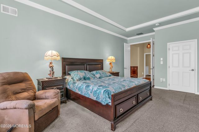 63 Turnberry Drive, Monroe, NJ 08831