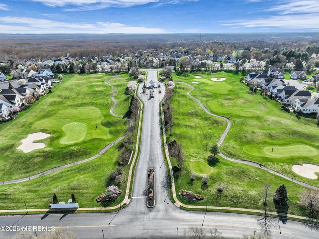 63 Turnberry Drive, Monroe, NJ 08831