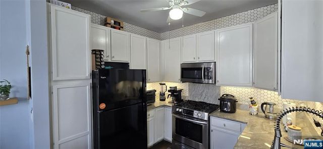 410 Howe Avenue 16, Passaic, NJ 07055