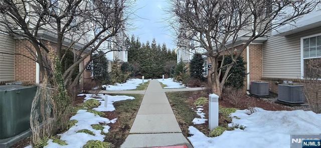 410 Howe Avenue 16, Passaic, NJ 07055