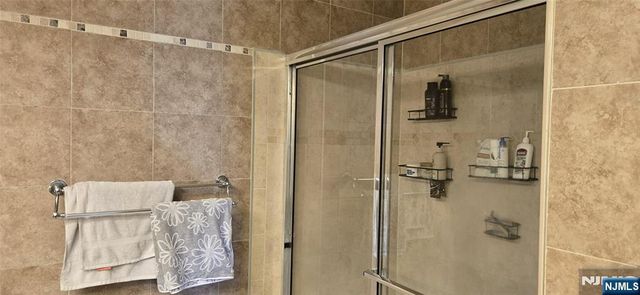 410 Howe Avenue 16, Passaic, NJ 07055