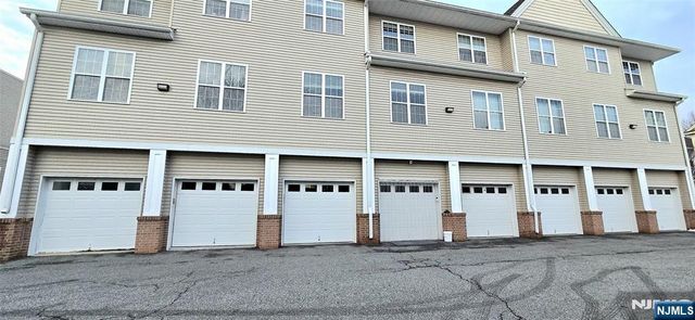 410 Howe Avenue 16, Passaic, NJ 07055