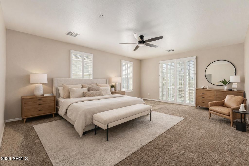 Image 27 of property listing at 6709 S 40TH Avenue, Phoenix, AZ 85041