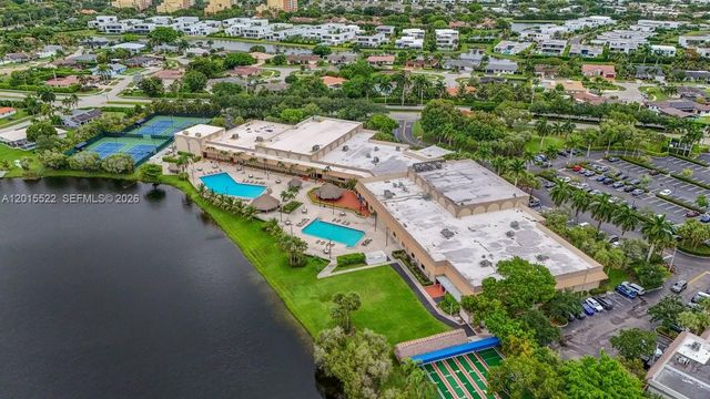 16530 Lake Tree Dr 16530, Weston, FL 33326