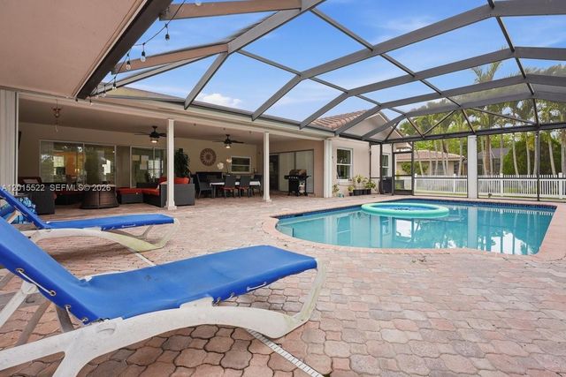 16530 Lake Tree Dr 16530, Weston, FL 33326