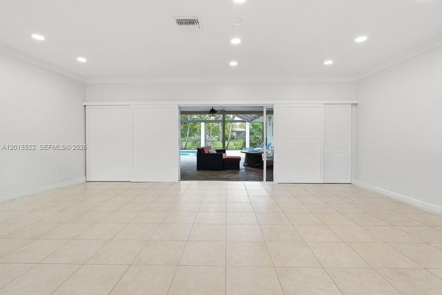 16530 Lake Tree Dr 16530, Weston, FL 33326