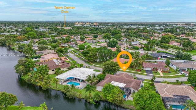 16530 Lake Tree Dr 16530, Weston, FL 33326