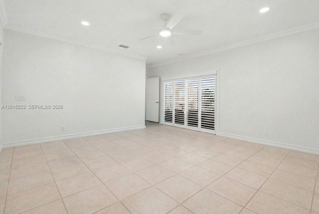 16530 Lake Tree Dr 16530, Weston, FL 33326