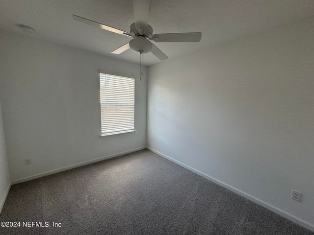 4351 LEEWARD BREEZE Loop, Middleburg, FL 32068