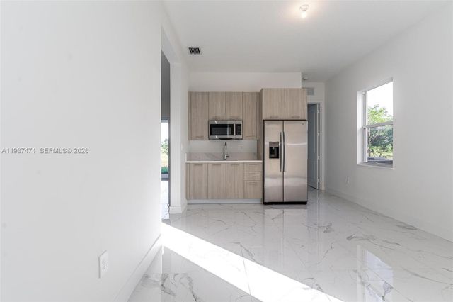 12289 SW 43rd Street 0, Davie, FL 33330