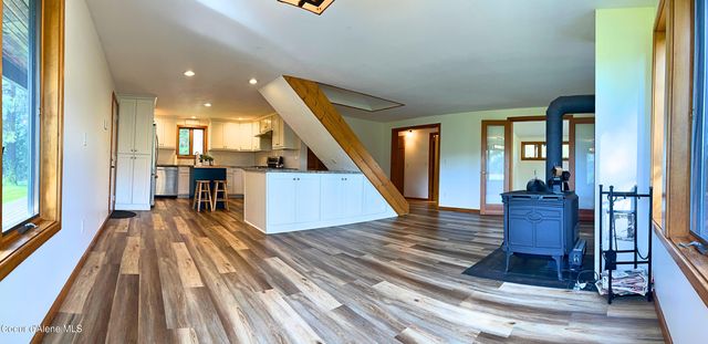 949 Fitzpatrick RD, Bonners Ferry, ID 83805