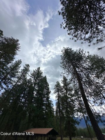 949 Fitzpatrick RD, Bonners Ferry, ID 83805