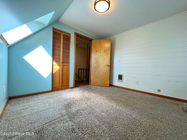 949 Fitzpatrick RD, Bonners Ferry, ID 83805