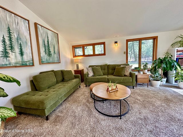 949 Fitzpatrick RD, Bonners Ferry, ID 83805