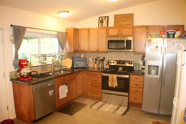 3131 Fern Rock Drive, La Porte, TX 77571