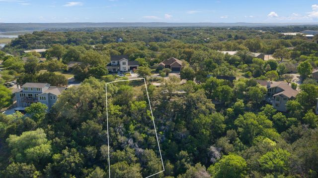 329 Kendall DR, Spicewood, TX 78669