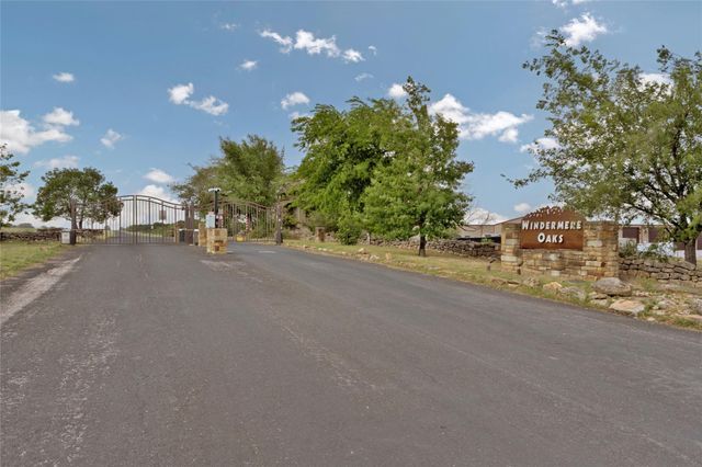 329 Kendall DR, Spicewood, TX 78669