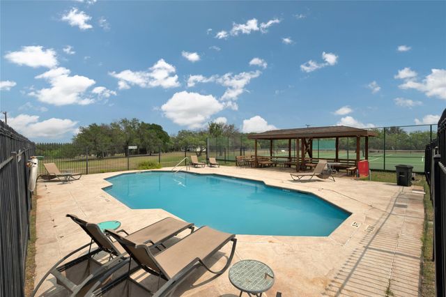329 Kendall DR, Spicewood, TX 78669