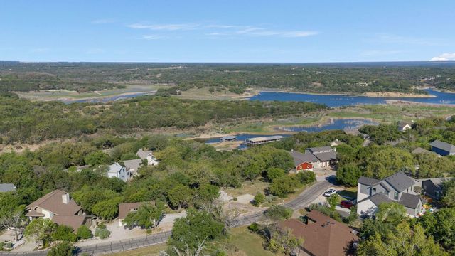 329 Kendall DR, Spicewood, TX 78669