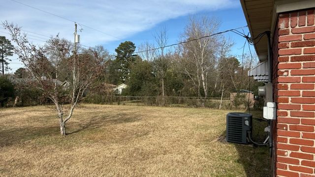 1117 Sorrells Drive, Jacksonville, AR 72076