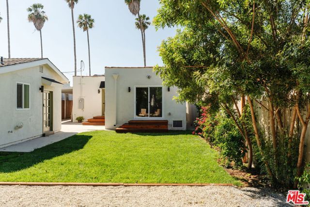 3440 Buckingham Road, Los Angeles, CA 90016