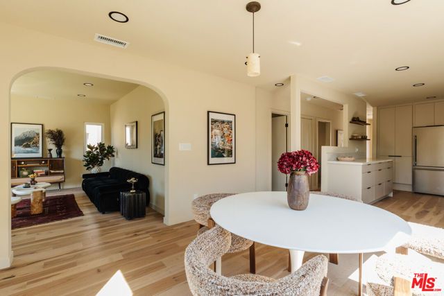 3440 Buckingham Road, Los Angeles, CA 90016