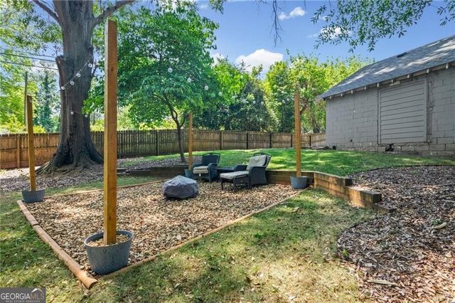 2010 Delphine Drive, Decatur, GA 30032