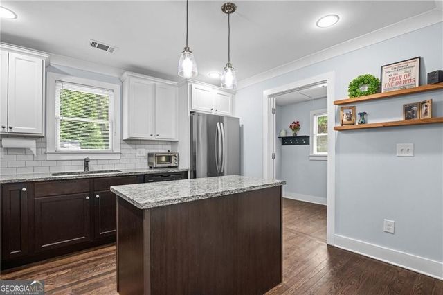 2010 Delphine Drive, Decatur, GA 30032