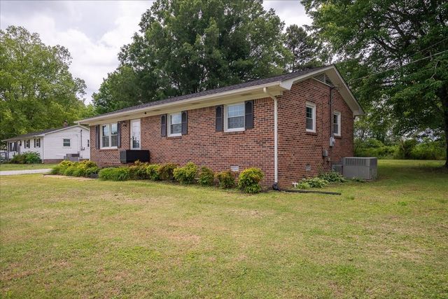 3417 Gimlet Rd, Lawrenceburg, TN 38464