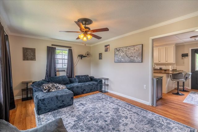 3417 Gimlet Rd, Lawrenceburg, TN 38464
