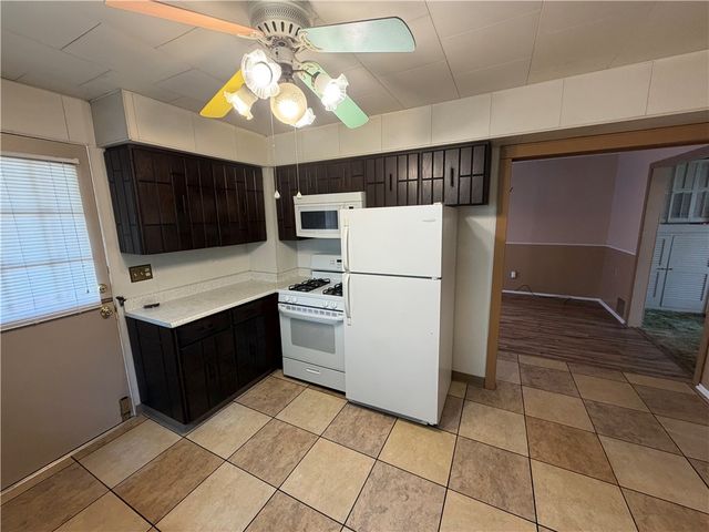 1041 4th Street, Monongahela, PA 15063