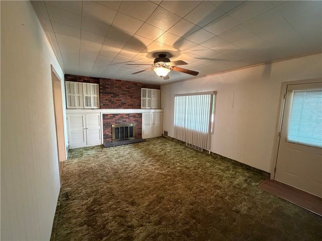 1041 4th Street, Monongahela, PA 15063