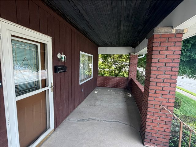 1041 4th Street, Monongahela, PA 15063