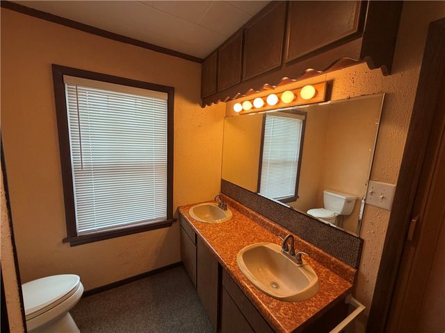 1041 4th Street, Monongahela, PA 15063