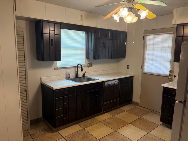 1041 4th Street, Monongahela, PA 15063
