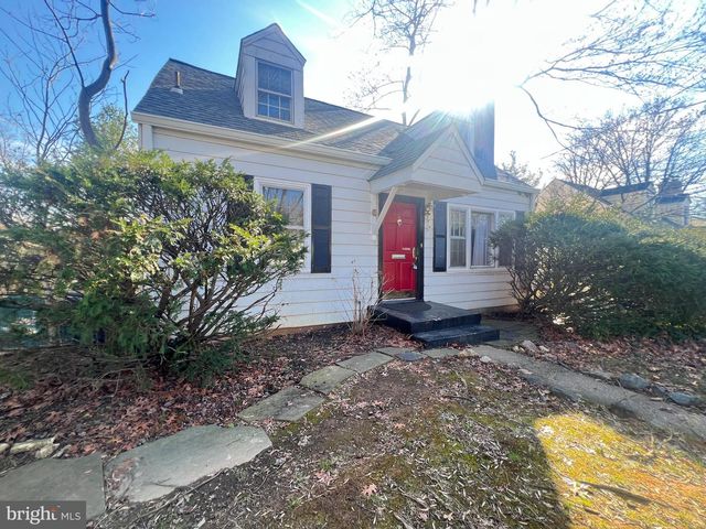 3306 JONES BRIDGE RD, Chevy Chase, MD 20815