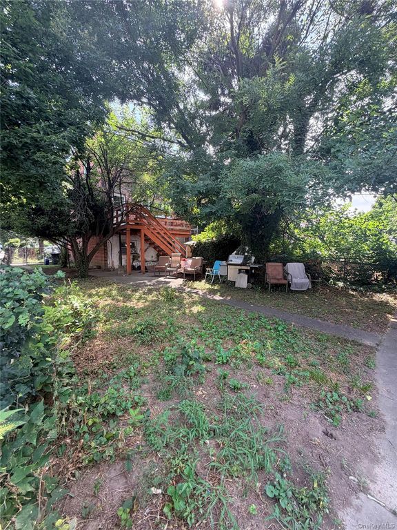 4200 E Tremont Avenue, Bronx, NY 10465 — photo 3