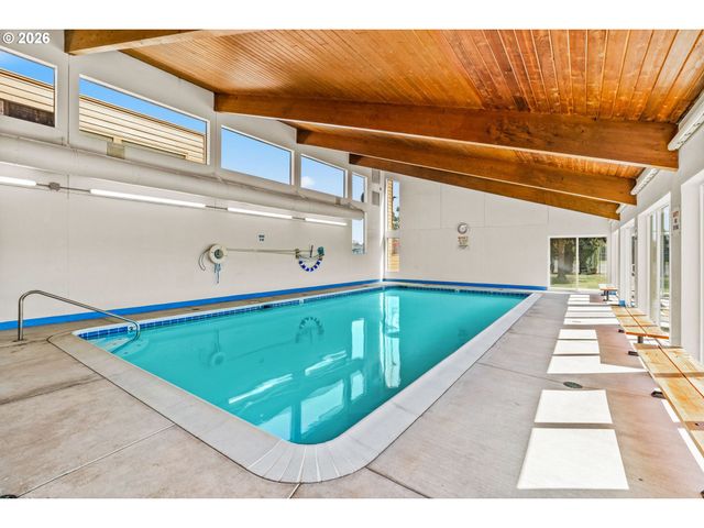 1199 N TERRY St 252, Eugene, OR 97402