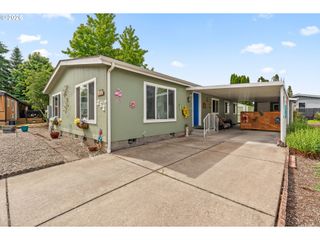 1199 N TERRY St 252, Eugene, OR 97402