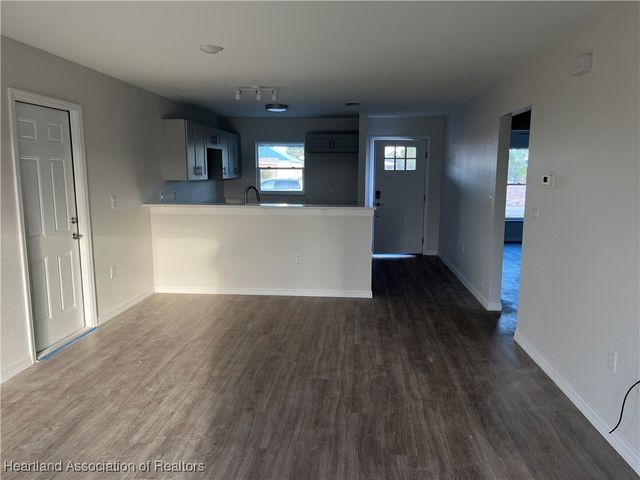 6816 San Benito Drive, Sebring, FL 33872