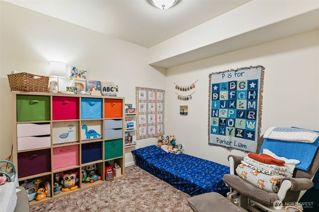 446 SE Viewmont Drive, Moses Lake, WA 98837