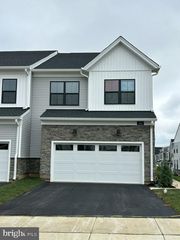 608 KEMLYN RD, Malvern, PA 19355