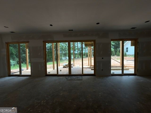 202 Cherry Rose Lane, Hartwell, GA 30643