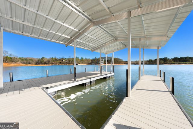 202 Cherry Rose Lane, Hartwell, GA 30643