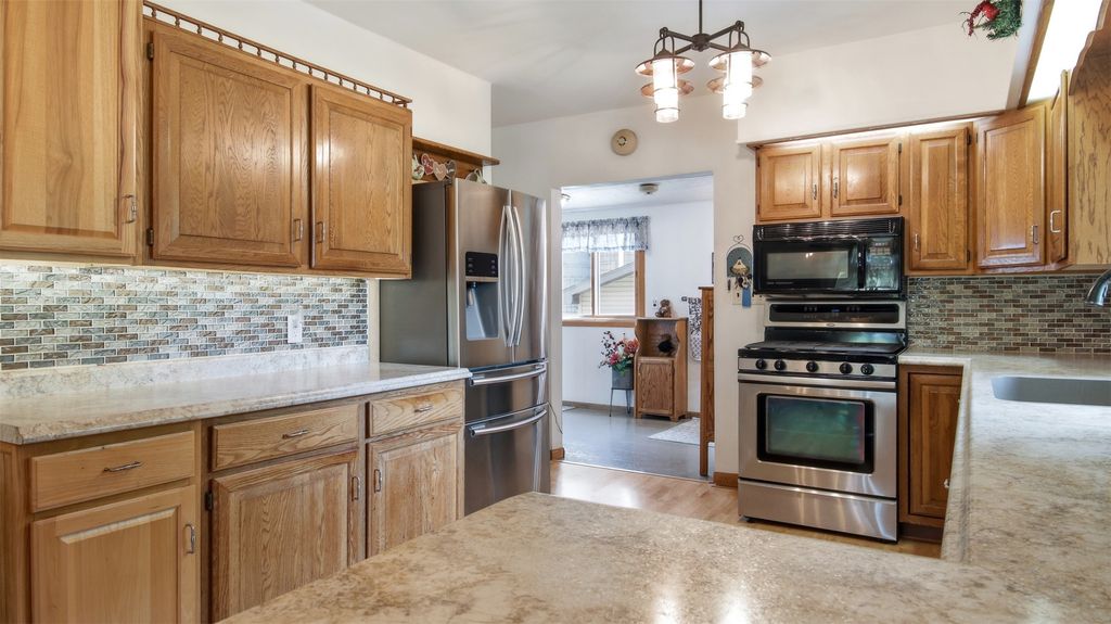 Image 14 of property listing at 23815 County Highway F, New Auburn, WI 54757