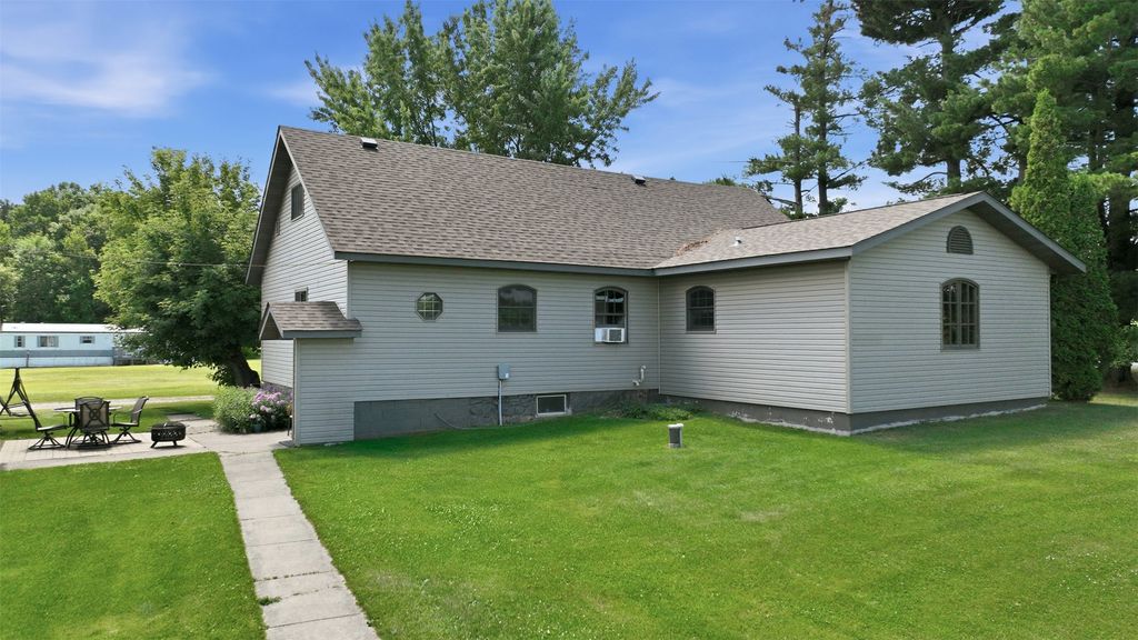 Image 3 of property listing at 23815 County Highway F, New Auburn, WI 54757