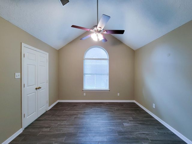 18511 Falcon Crest Drive, Humble, TX 77346