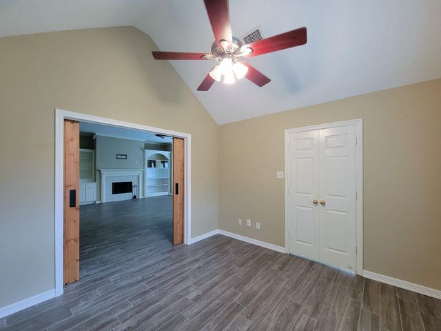 18511 Falcon Crest Drive, Humble, TX 77346