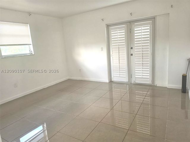 84 NW 75th Ave 1, Miami, FL 33126